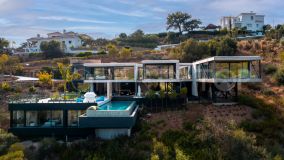 Impresionante villa moderna en primera línea de golf en el lujoso Marbella Club Golf Resort