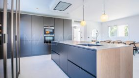 Villa for sale in La Mairena, Marbella Est