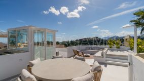 Duplex Penthouse for sale in La Quinta, Benahavis