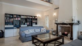 Villa en venta en Los Arqueros, Benahavis