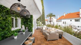 Wohnung zu verkaufen in Jardines de Andalucia, Nueva Andalucia