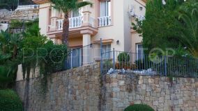 Semi detached villa for sale in Sierra Blanca Country Club with 3 bedrooms