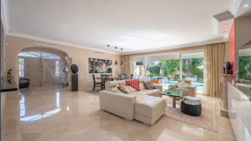 Villa for sale in Marbella Golden Mile