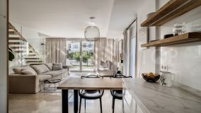 Discover Your Ideal Modern Townhouse in Calahonda