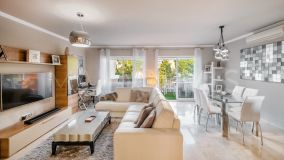 Triplex for sale in Los Pinos de Aloha, Nueva Andalucia