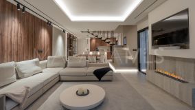 Penthouse for sale in Nueva Andalucia, Marbella