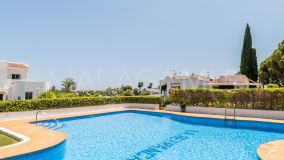 Parvilla for sale in Aloha, Nueva Andalucia