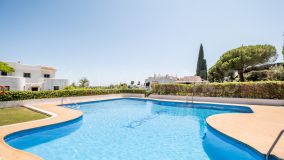 Parvilla for sale in Aloha, Nueva Andalucia