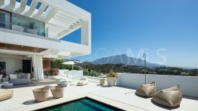 Villa for sale in La Quinta, Benahavis