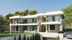 Villa en venta en El Paraiso, Estepona Este