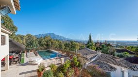 Villa zu verkaufen in El Herrojo, Benahavis