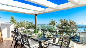 Villa for sale in Beach Side Golden Mile, Marbella Golden Mile