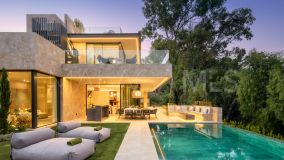 Villa en venta en La Cerquilla, Nueva Andalucia