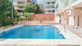 Lägenhet for sale in Playa de la Fontanilla, Marbella City