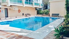 Lägenhet for sale in Playa de la Fontanilla, Marbella City