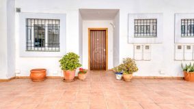 Reihenhaus zu verkaufen in Los Naranjos, Nueva Andalucia