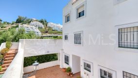 Reihenhaus zu verkaufen in Los Naranjos, Nueva Andalucia