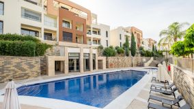 Lägenhet for sale in Los Altos de los Monteros, Marbella Öst