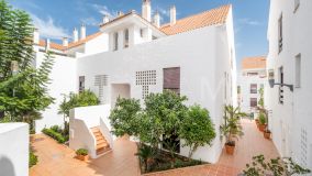 Lägenhet for sale in La Maestranza, Nueva Andalucia