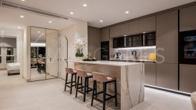 Apartment for sale in Los Monteros Palm Beach, Marbella East