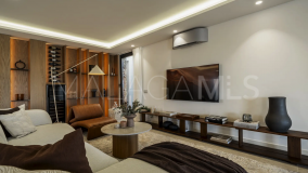 Villa for sale in Nueva Andalucia, Marbella