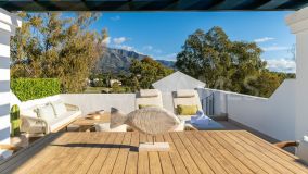 Duplex for sale in Aloha, Nueva Andalucia