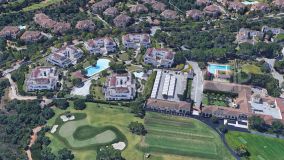 Luxurious penthouse next to Valderrama Golf Club