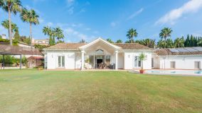 Charming Villa for sale in Sotogrande Alto front line to Almenara Golf Course
