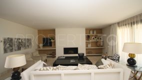For sale Hacienda de Valderrama apartment with 3 bedrooms
