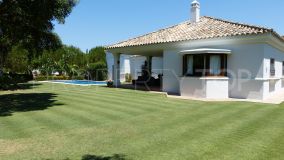 For sale villa with 5 bedrooms in Zona D