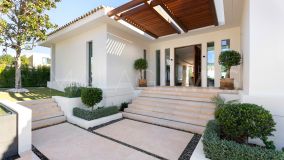 Villa zu verkaufen in La Cerquilla, Nueva Andalucia