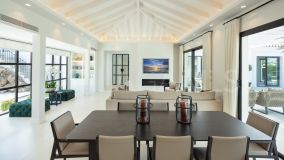 Villa for sale in Nueva Andalucia, Marbella