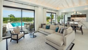 Villa for sale in Nueva Andalucia, Marbella