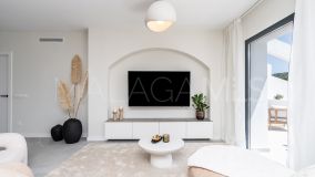 Apartamento en venta en La Quinta Golf, Benahavis