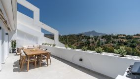 Lägenhet for sale in La Quinta Golf, Benahavis
