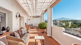 Luxury Duplex Penthouse with Stunning Sea Views in Estepona's New Golden Mile