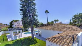 Villa zu verkaufen in Elviria, Marbella Ost