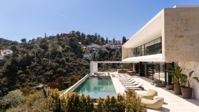 Villa en venta en El Madroñal, Benahavis