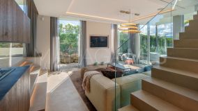 Villa for sale in Nueva Andalucia, Marbella