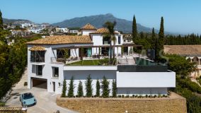 Villa zu verkaufen in El Herrojo, Benahavis