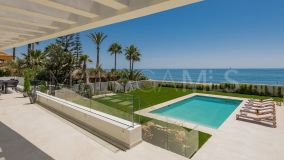 Villa en venta en Cala de Mijas, Mijas Costa