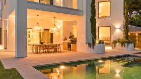 Villa en venta en La Alqueria, Benahavis