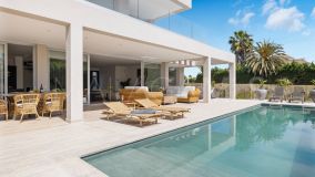 Villa for sale in Linda Vista Baja, San Pedro de Alcantara