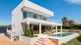 Villa for sale in Linda Vista Baja, San Pedro de Alcantara