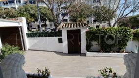 Recently renovated detached villa in the urban area of San Pedro de Alcantara, Marbella