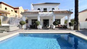 Recently renovated detached villa in the urban area of San Pedro de Alcantara, Marbella