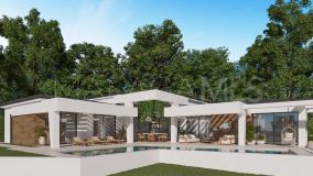 Villa en venta en Nueva Andalucia, Marbella