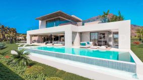 Villa moderna a la venta sobre plano en Valle Romano Golf, Estepona