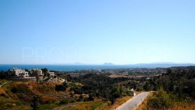 Discover the Perfect Opportunity to Build Your Luxury Villa in Selwo, Estepona