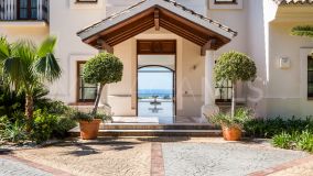 Villa en venta en Los Picos, Marbella Golden Mile